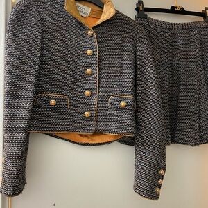 Saks Fifth Avenue Black and Gold Skirt Set